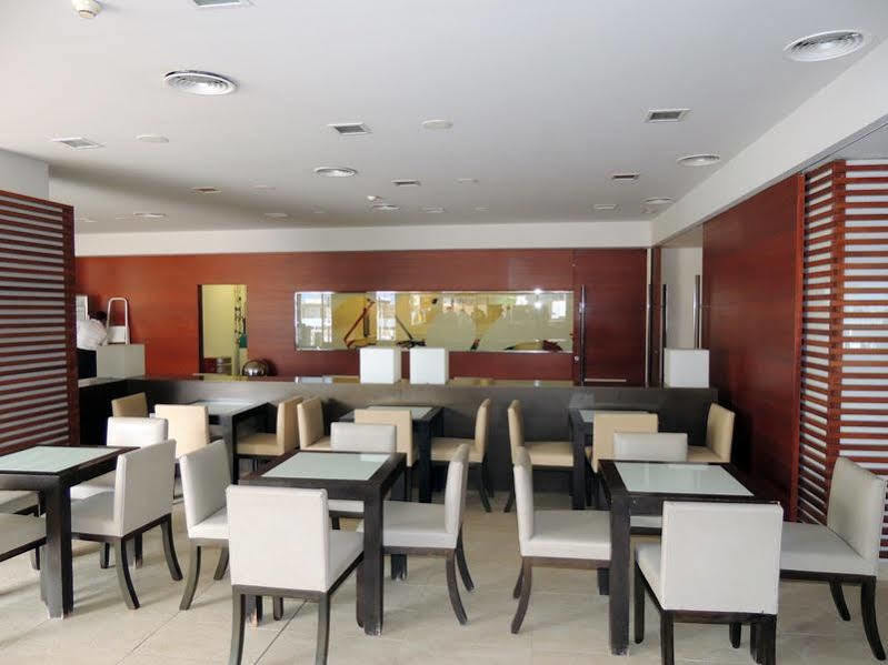 Hotel Ruleta Augustus Salou Exterior foto